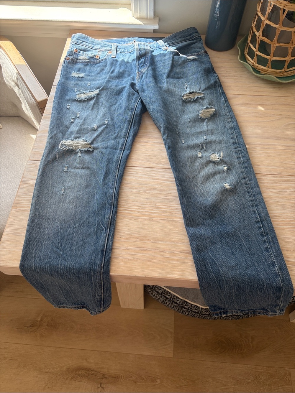Levi’s Distressed Blue Denim Jeans